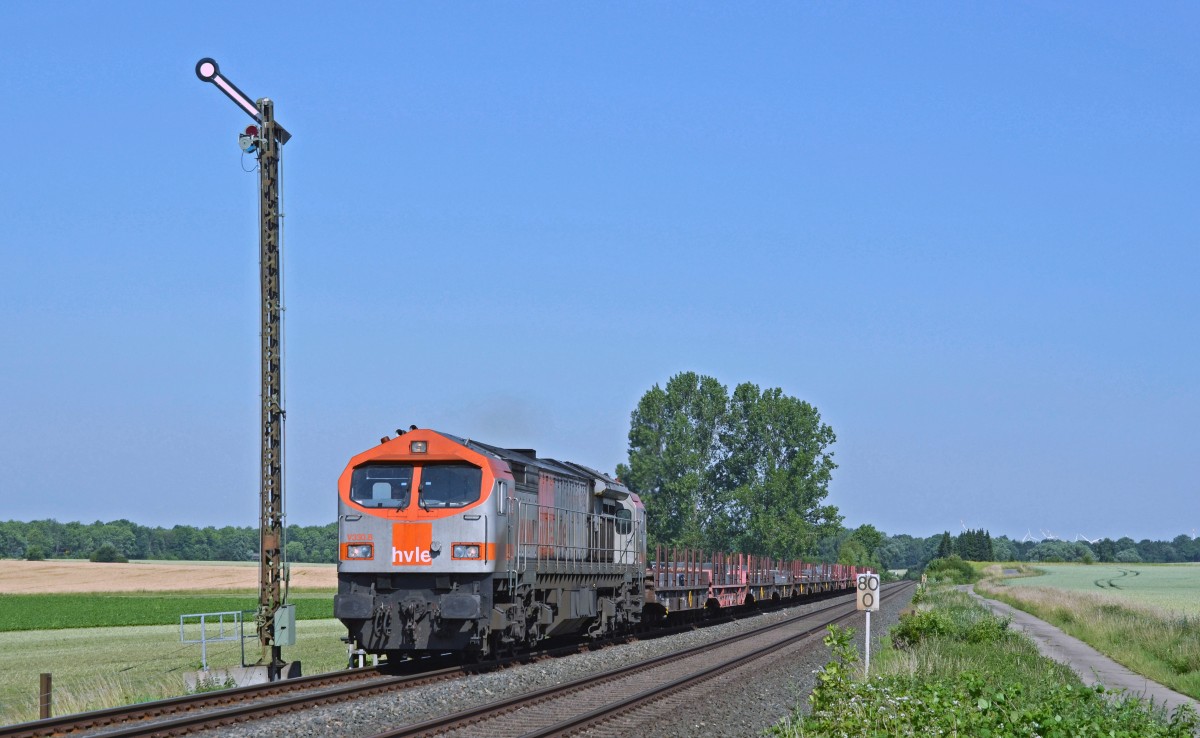 V330.8 der hvle schleppte am 02.07.15 einen Stahlzug aus Beddingen nach Ilsenburg. Auf der Fahrt zum Stahlwerk wurde das Othfresener Blocksignal passiert.