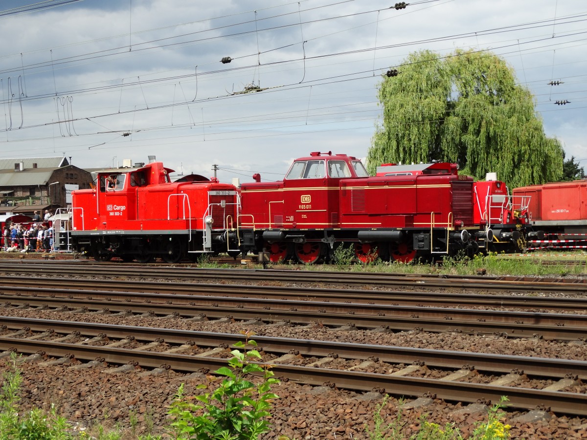 V65 011 und 360 303-2 am 14.06.14 in Koblenz