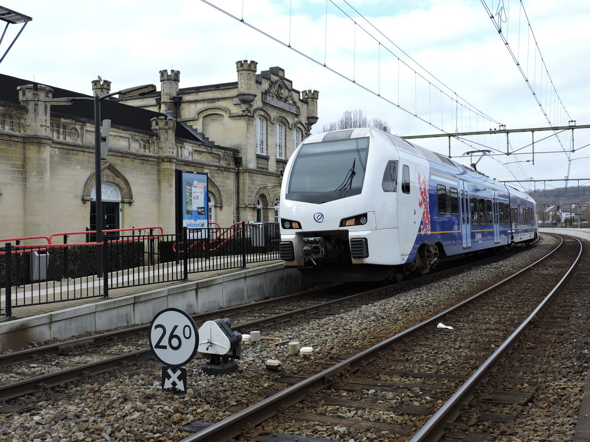 Valkenburg, den 18. Februar 2017. RE nach Heerlen