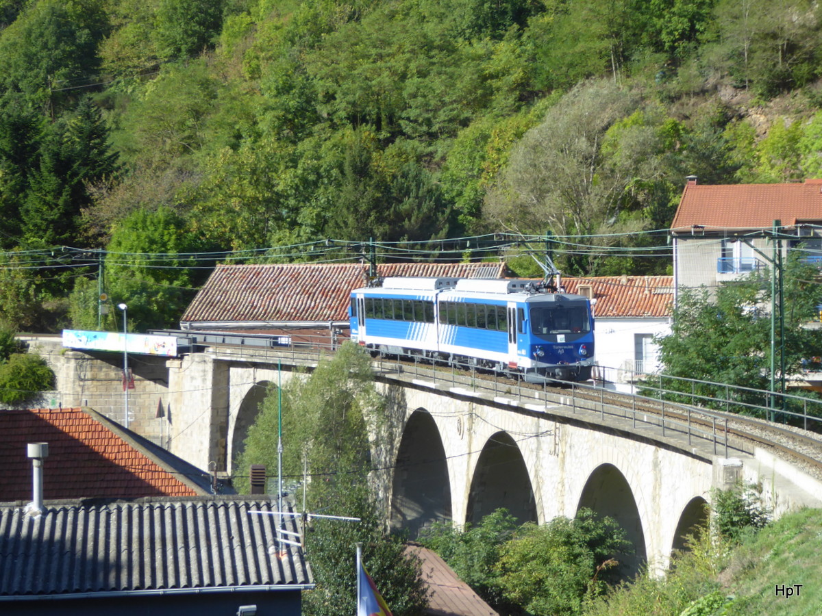 Vall de Nuria / Cremallera - Triebwagen A.6 unterwegs in Ribes am 04.10.2016