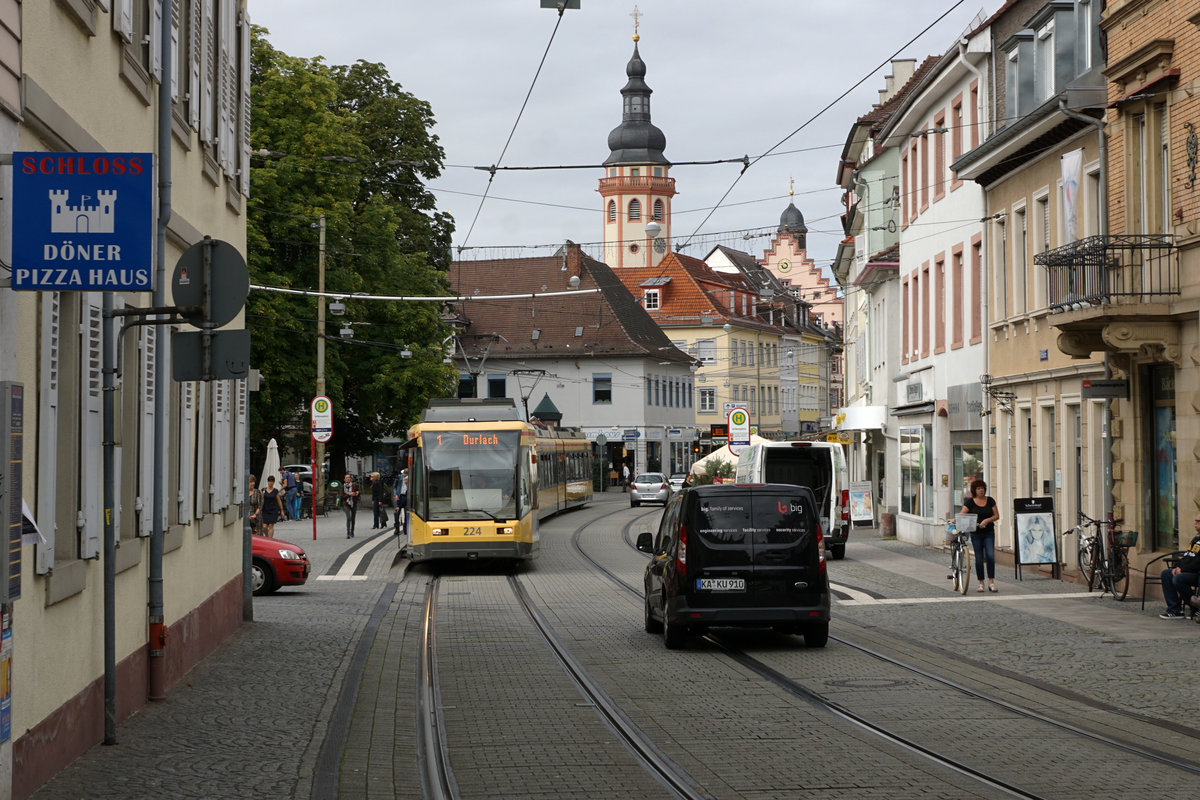 VBK - Verkehrsbetriebe Karlsruhe.
Strassenbahnimpressionen der Linie 1 vom 13. September 2019.
Foto: Walter Ruetsch