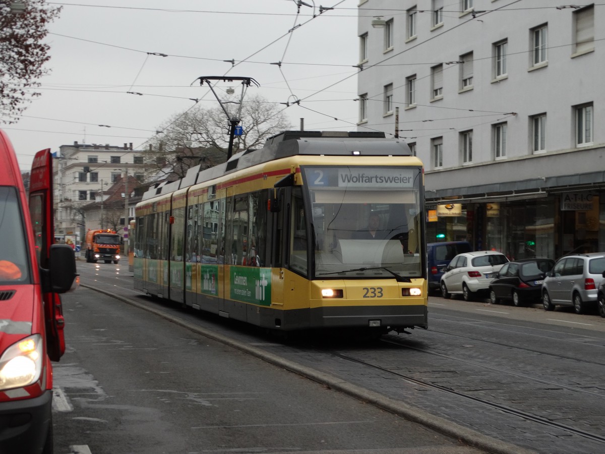 VBK Wagen 233 auf der Linie 2 am 04.12.14 in Karlsruhe 