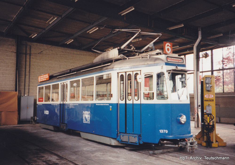VBZ - Be 4/4 1379 im Mai 1995 .. Archiv Teutschmann