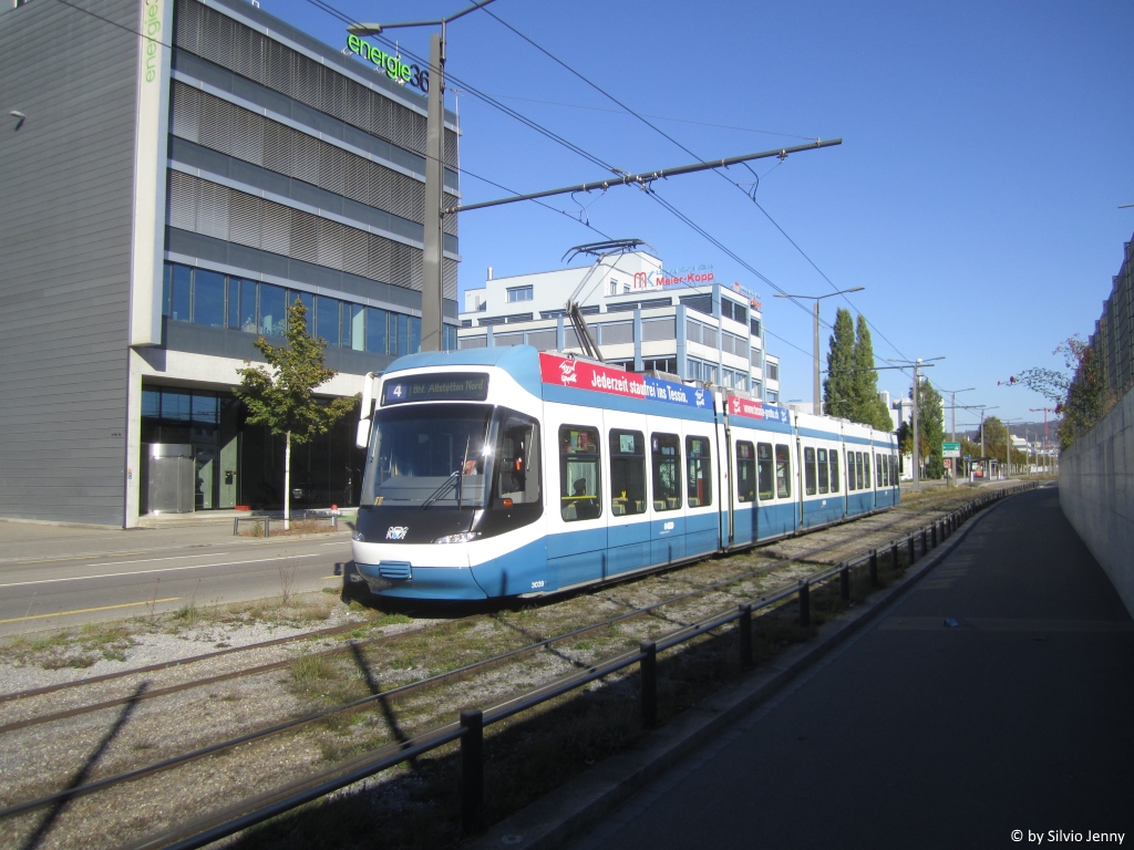 VBZ Nr. 3039 (Be 5/6 ''Cobra'') am 14.10.2018 bei der Haltestelle Würzgraben