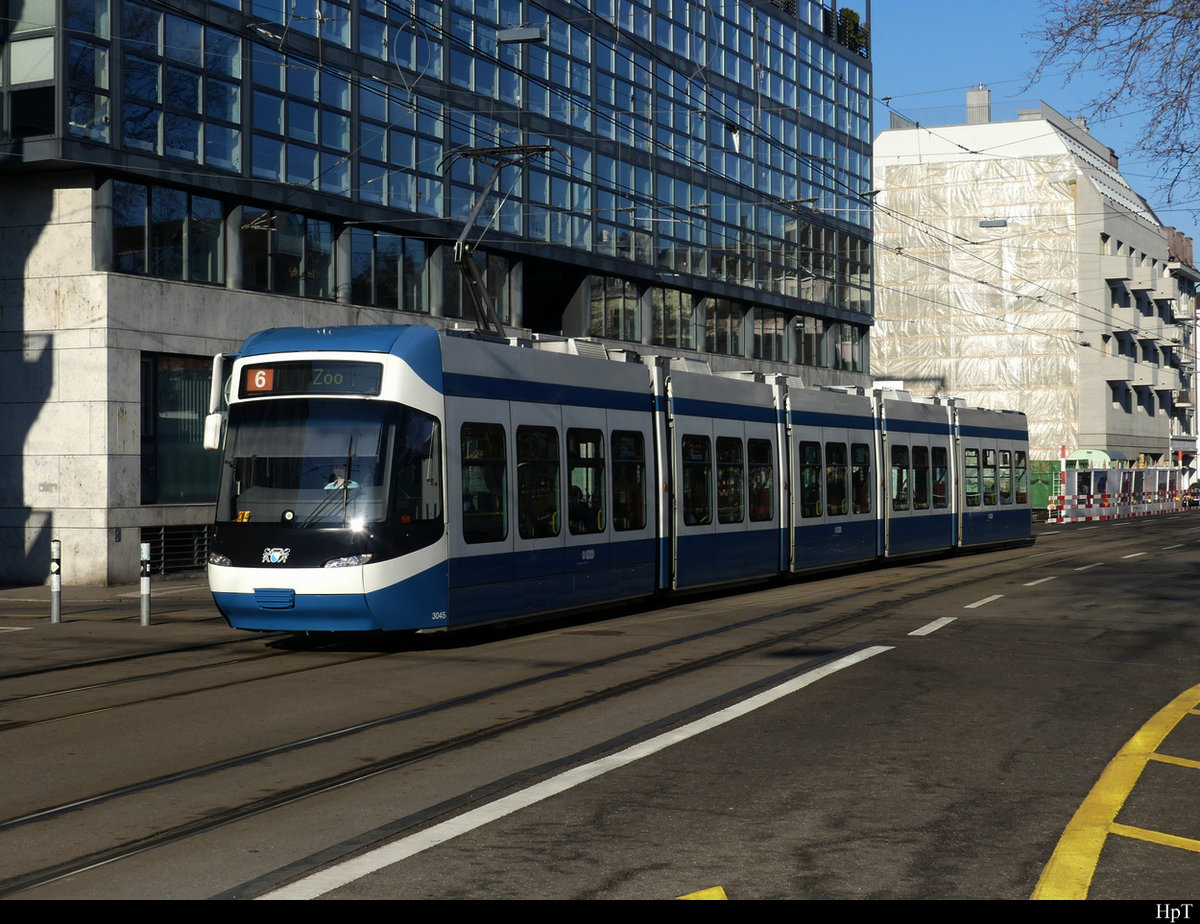 VBZ - Tram Be 5/6 3045 unterwegs auf der Linie 6 in Zürich am 21.02.2021