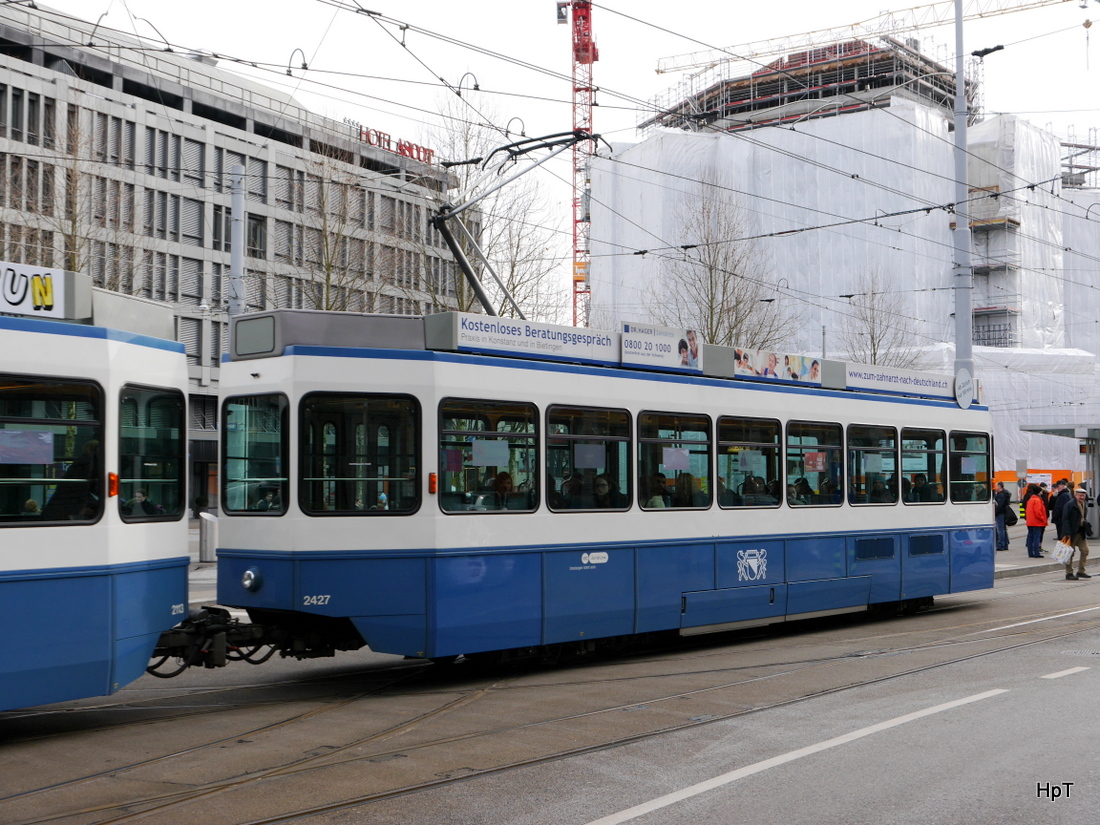 VBZ - Tramanhänger Be 2/4 2427 unterwegs auf der Linie 5 in Zürich am 31.01.2015