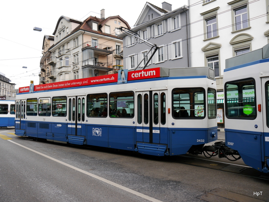 VBZ - Tramanhänger Be 2/4 2432 unterwegs auf der Linie 5 in Zürich am 31.01.2015