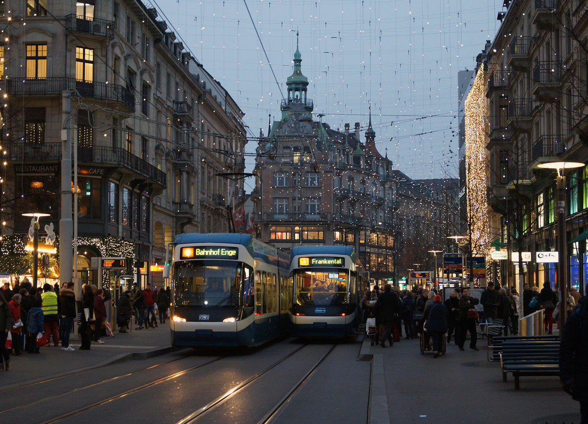 VBZ: Weihnächtliche Stimmung in Zürich (15.12.2016).
Foto: Walter Ruetsch