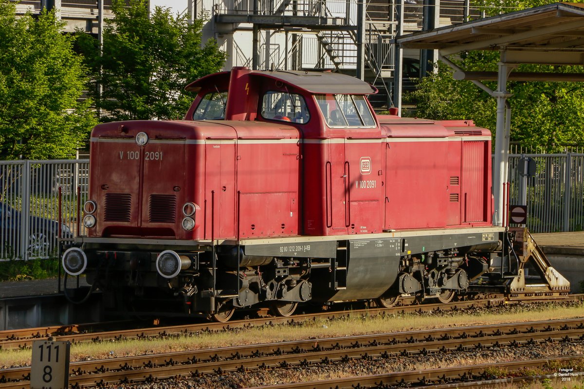 VEB V100 2091 in Trier Hbf, April 2018.