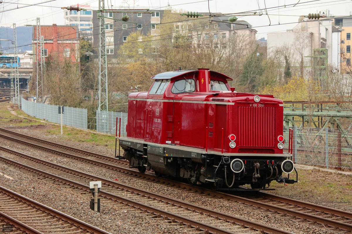 VEB V100 2091 in Wuppertal, April 2021.