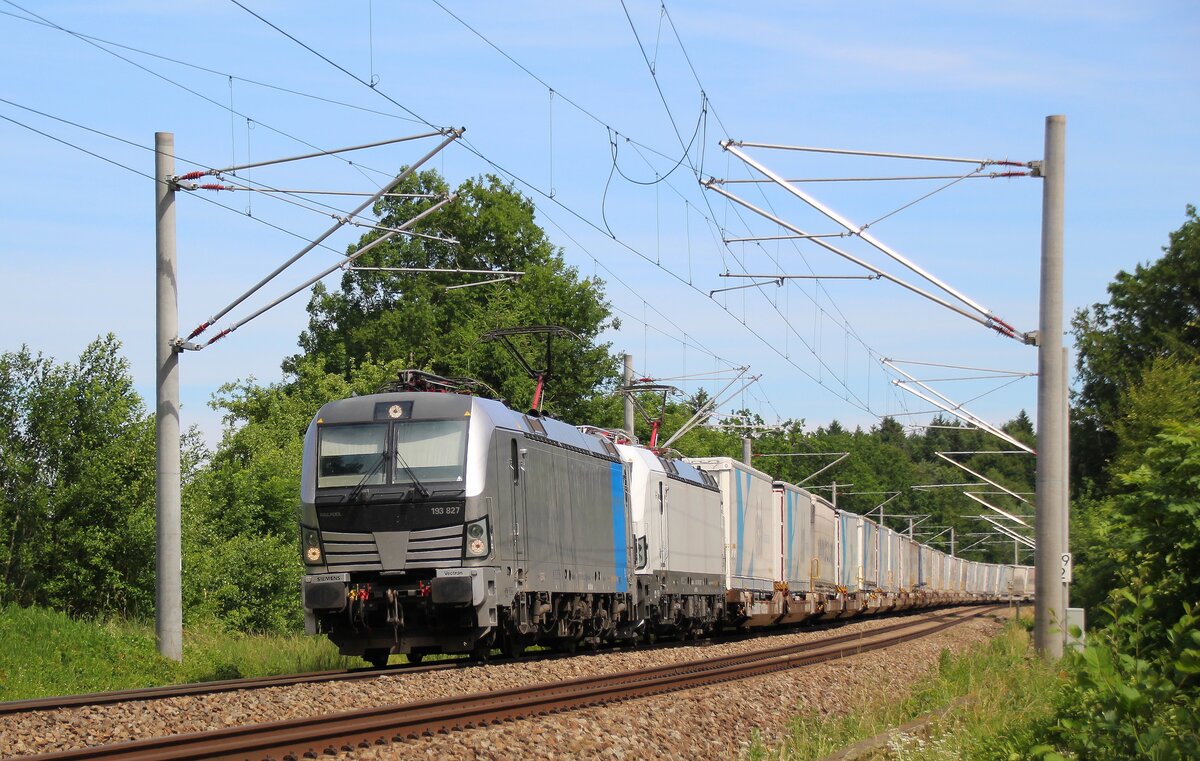 Vectron Doppeltraktion vermutlich vom Brenner kommend in Richtung München irgendwo nahe Grafing am 27.06.2021