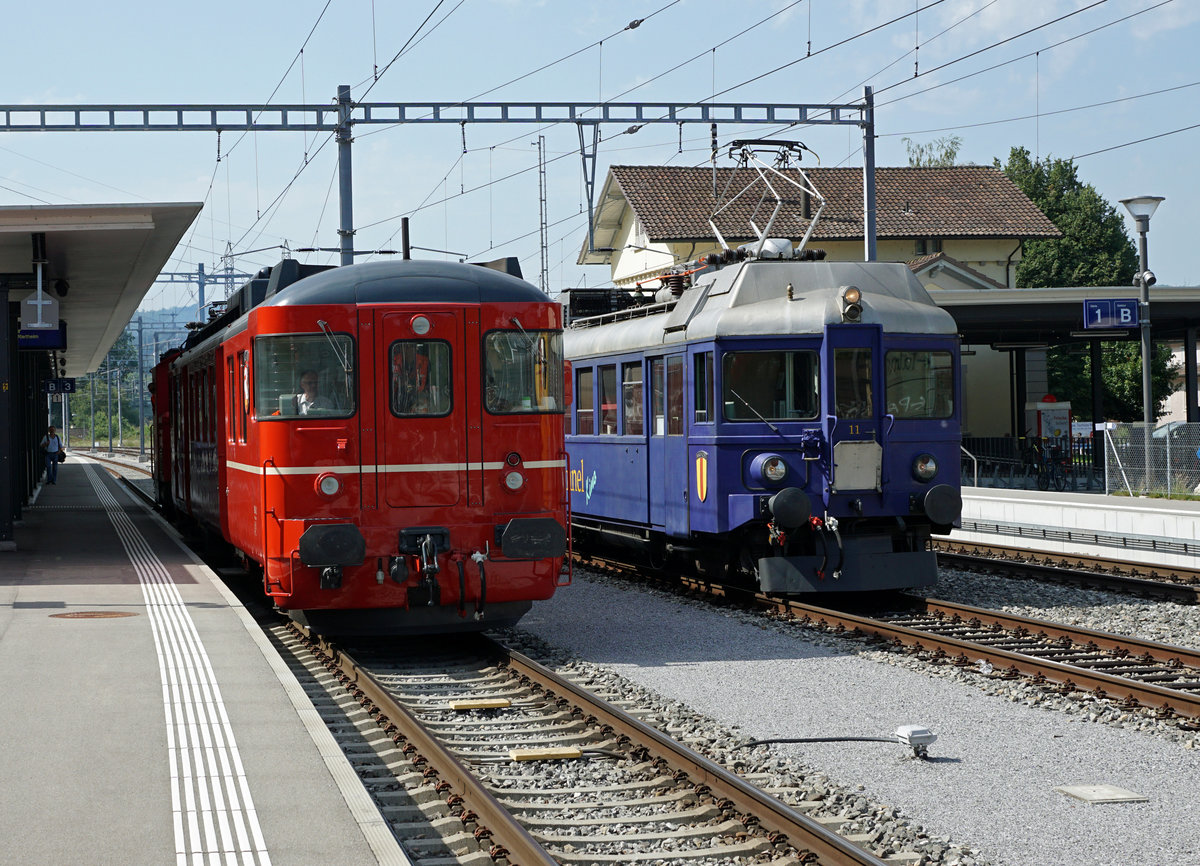 Verein Depot und Schienenfahrzeuge Koblenz (DSF)
TRIEBWAGEN TREFFEN KOBLENZ 1. AUGUST 2017
ZMB BDe 4/4 92, ehemals SZU und Verein Tunnelkino ABe 4/4 11, ehemals SOB im Bahnhof Koblenz.
Foto: Walter Ruetsch