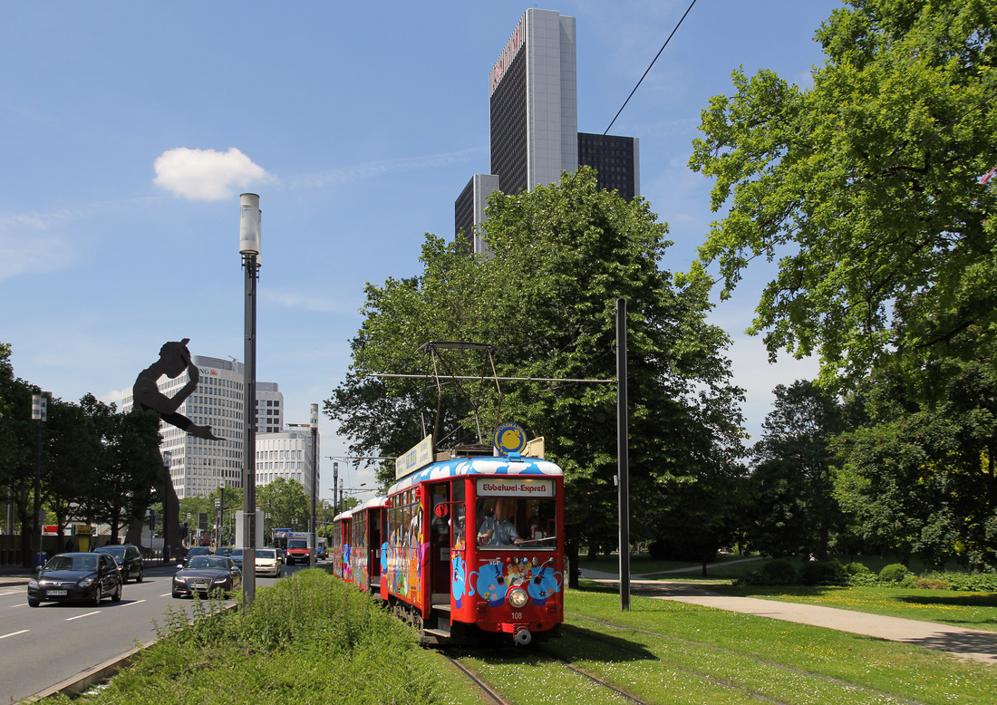 Verkehrsgesellschaft Frankfurt am Main 108 (Ebbelwei-Express) // Frankfurt am Main // 1. Juni 2019