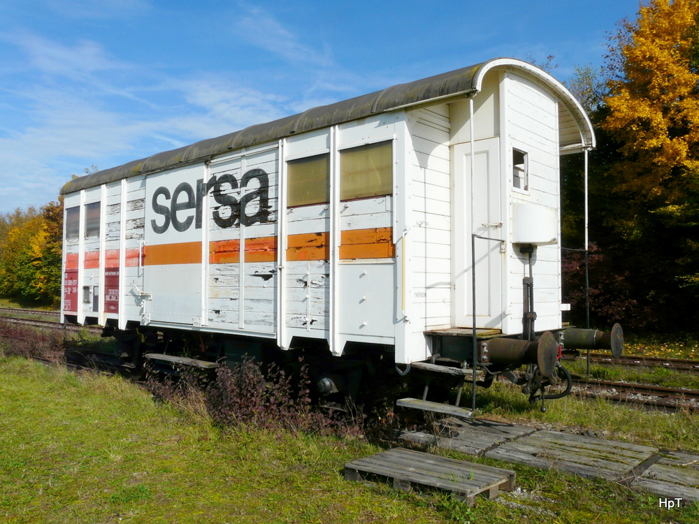 VES + BD&S - ex Sersa Materialwagen V 40 85 94 08 316-9 abgestellt in Heimishofen am 22.10.2013