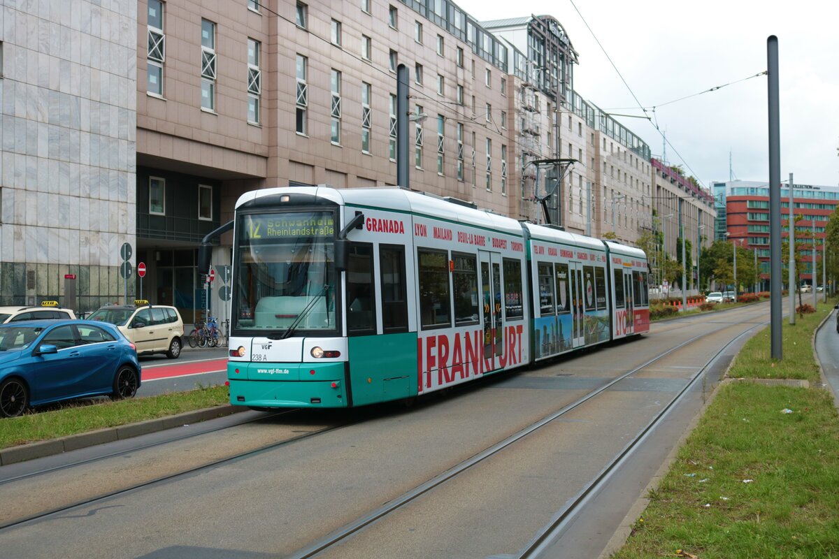 VGF Bombardier Flexcity Classic S-Wagen 238 am 11.09.21 in Frankfurt am Main