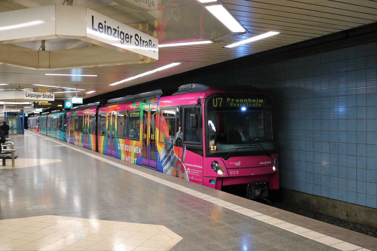 VGF Bombardier Flexity Swift U5-25 Wagen 612 am 20.02.21 in Frankfurt am Main