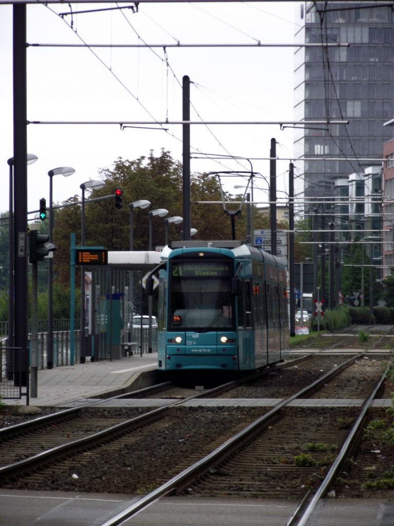 VGF Bombardier S-Wagen 222 am 08.09.13 in Frankfurt am Main 