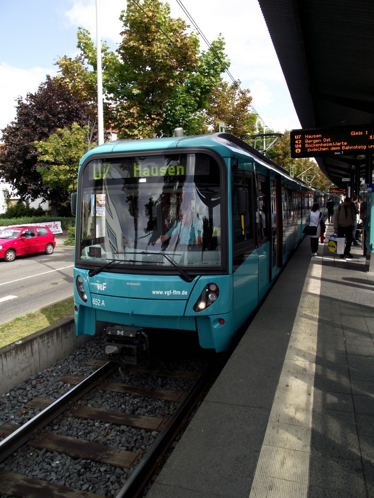 VGF Bombardier U5-25 Wagen 652 am 13.09.13 in Frankfurt am Main Enkheim