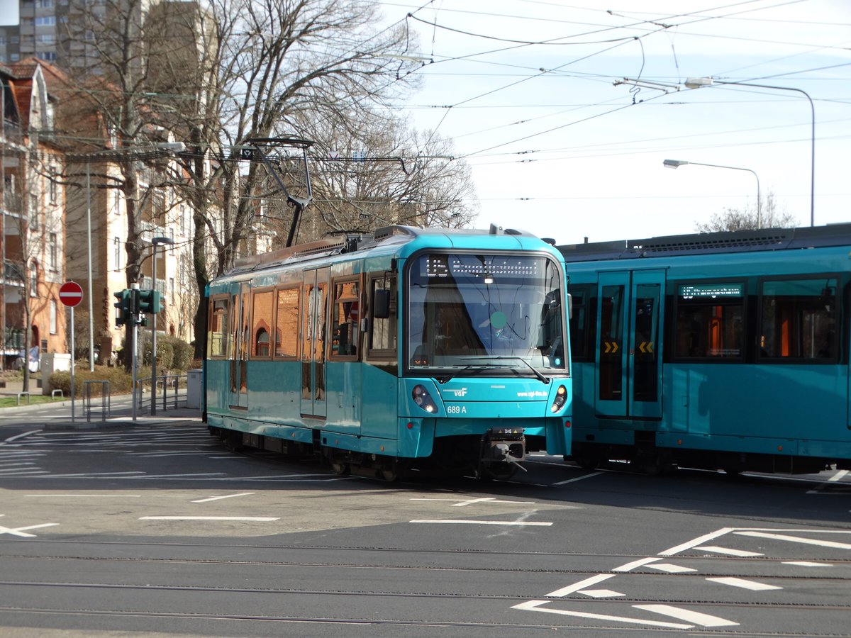 VGF Bombardier U5-25 Wagen 689 am 04.03.17 in Frankfurt am Main Eckenheim