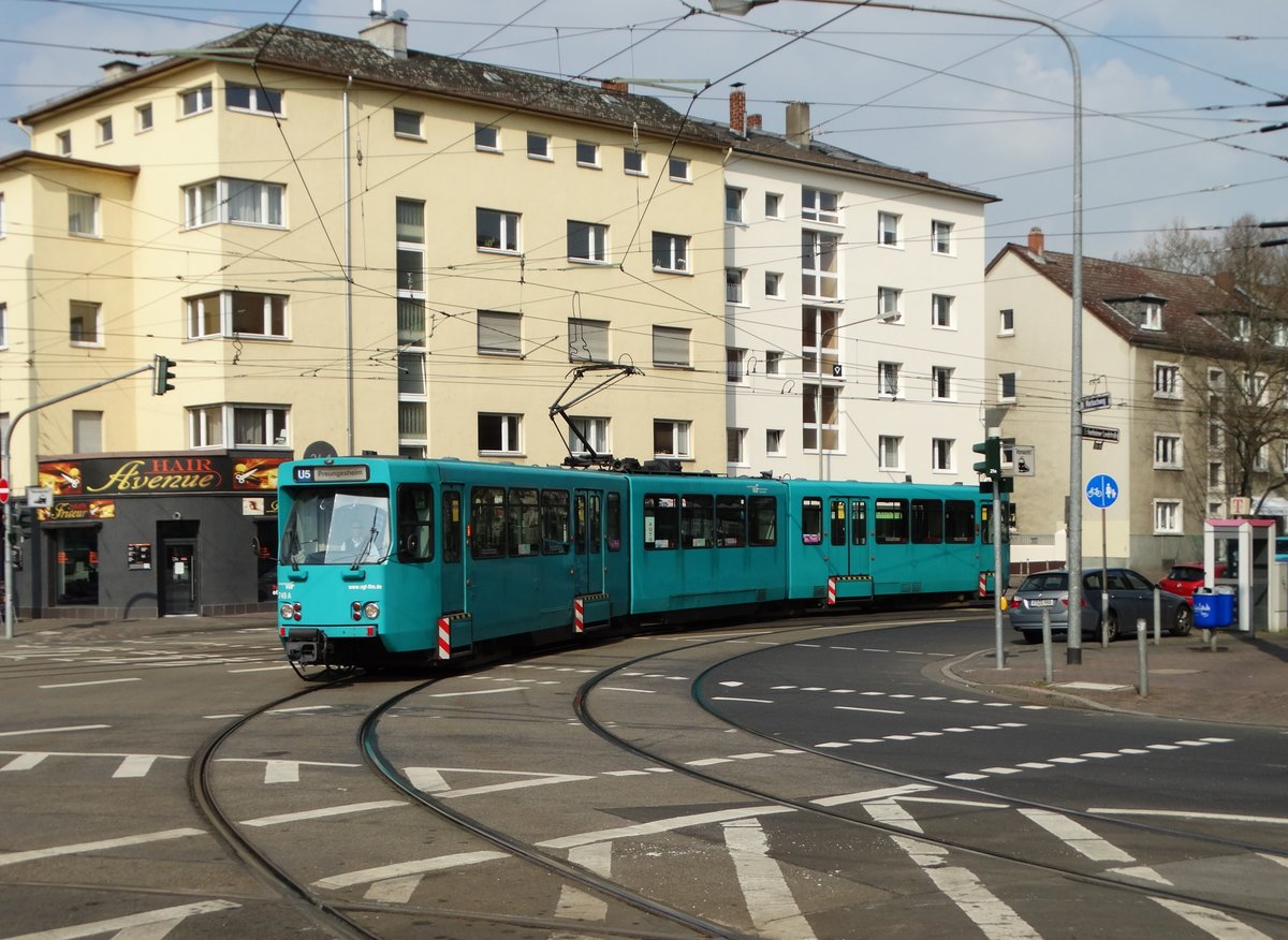 VGF Düwag Ptb Wagen 749 am 14.04.16 in Frankfurt am Main Eckenheim auf der Linie U5