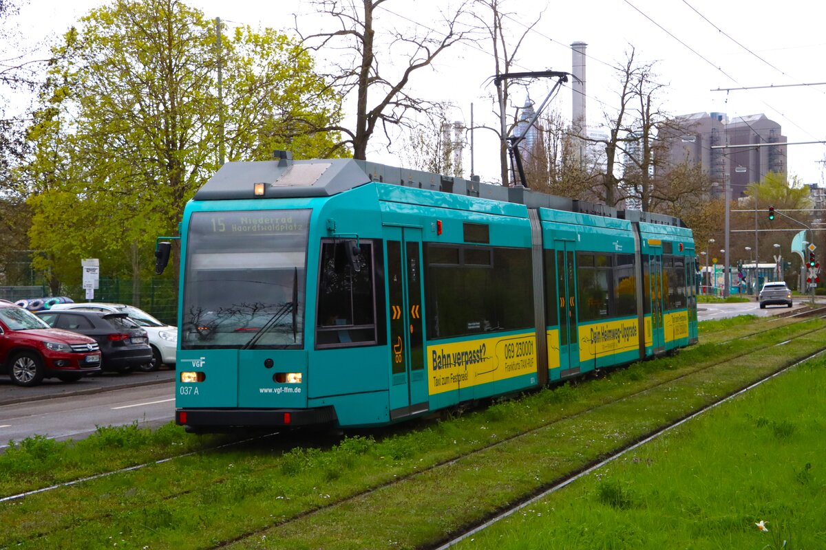 VGF Düwag R-Wagen 037 am 04.04.26 in Frankfurt am Main