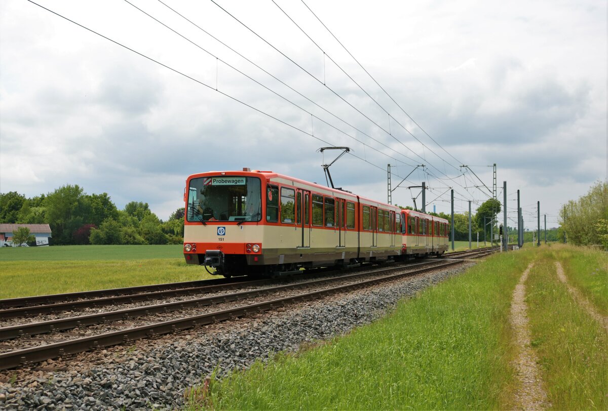 VGF Düwag U3 Wagen 151+152 am 06.06.21 in Frankfurt Kalbach bei Bewegungsfahrten
