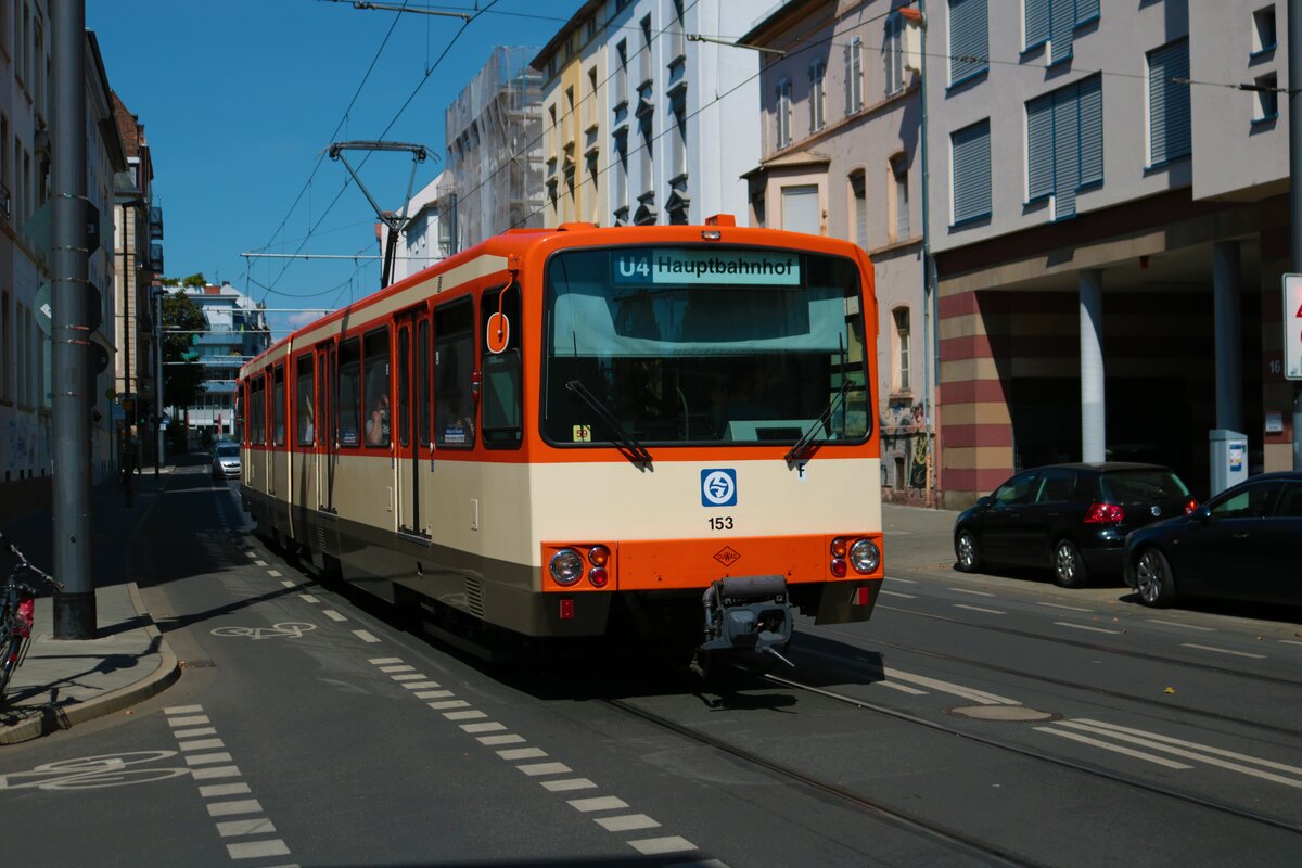 VGF Düwag U3 Wagen 153 am 14.08.22 als Sonderwagen zum Jubiläum 45 Jahre B-Strecke in Frankfurt am Main