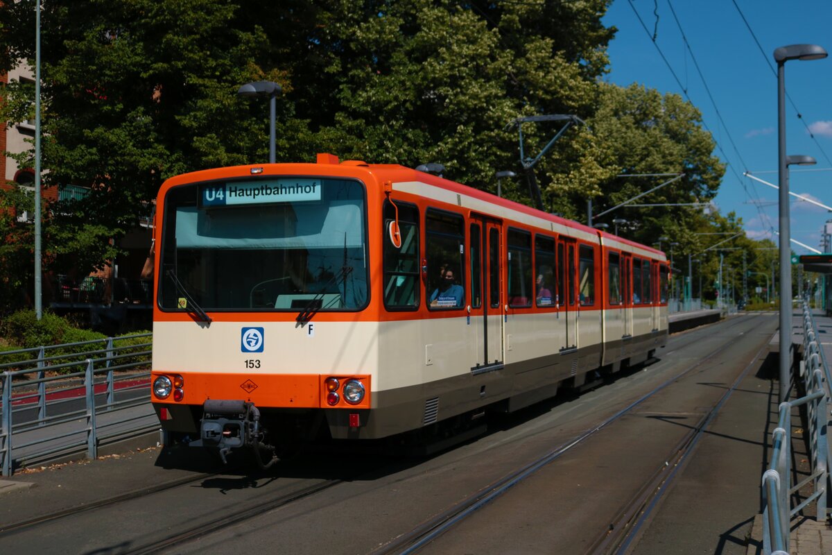 VGF Düwag U3 Wagen 153 am 14.08.22 als Sonderwagen zum Jubiläum 45 Jahre B-Strecke in Frankfurt am Main