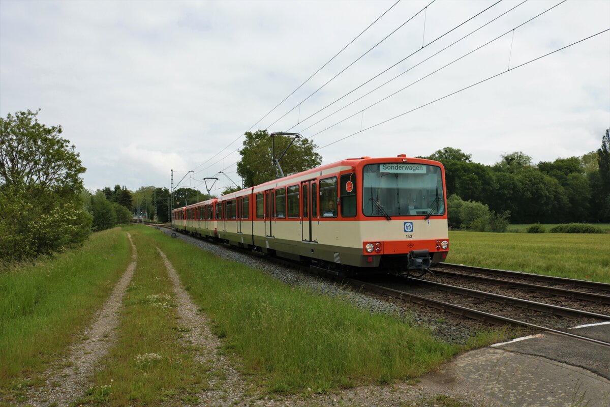 VGF Düwag U3 Wagen 153+152+151 am 06.06.21 in Frankfurt Kalbach bei Bewegungsfahrten