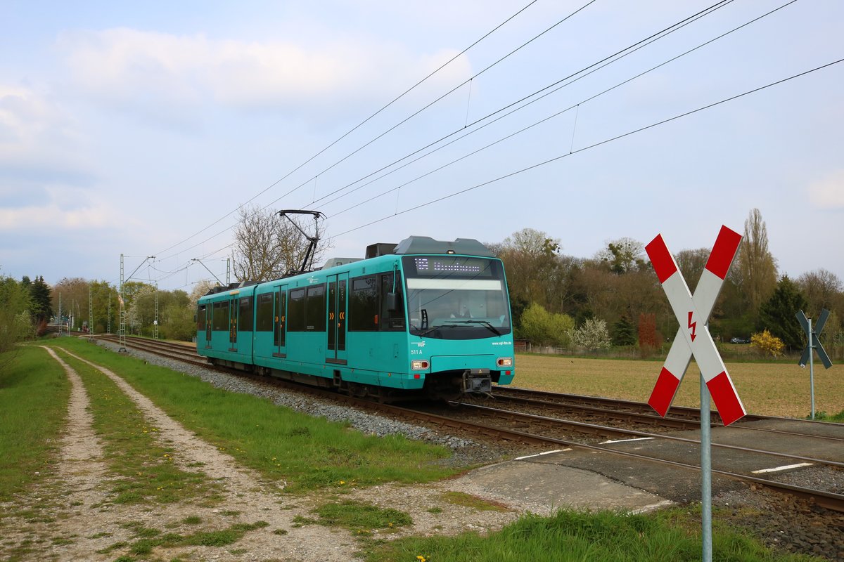 VGF Düwag U4 Wagen 511 am 13.04.19 in Frankfurt am Main Kalbach als U9