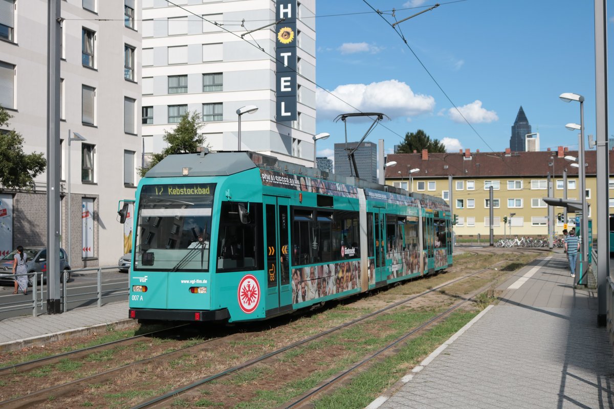 VGF R-Wagen 007 am 19.08.20 in Frankfurt am Main