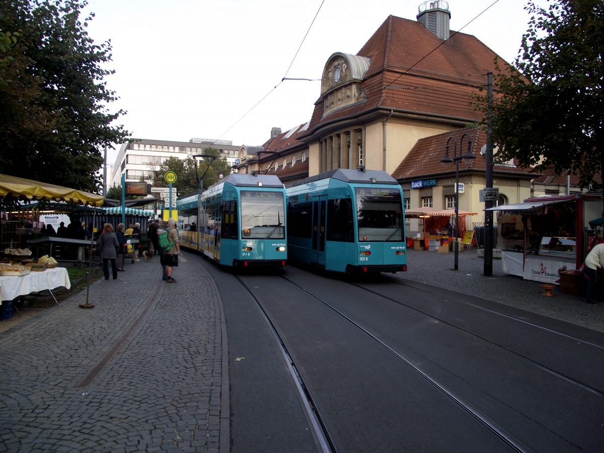 VGF R-Wagen 011 und 020 treffen sich am 04.10.13 in Frankfurt am Main