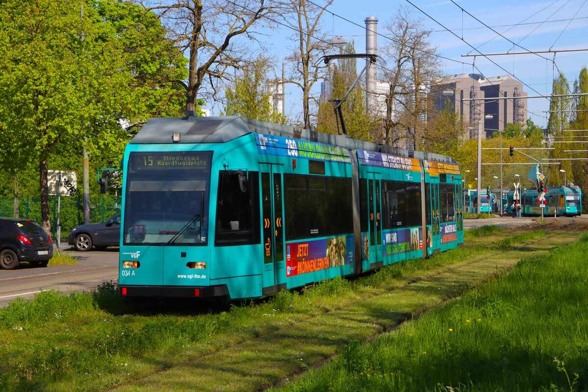 VGF Stra�enbahn Frankfurt am Main D�wag R Wagen 034 am 15.04.26 in Frankfurt 