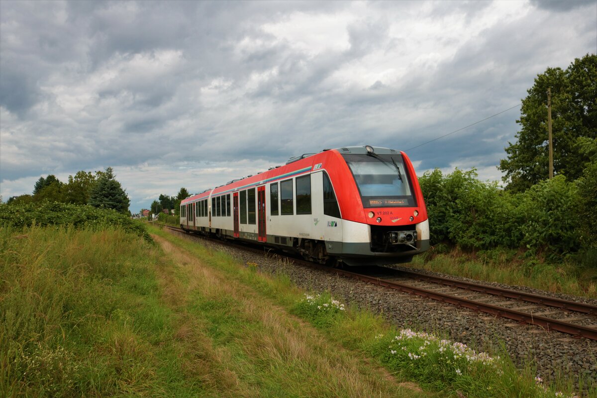 VIAS Odenwaldbahn Alstom Lint54 VT202 am 16.08.21 in Seligenstadt