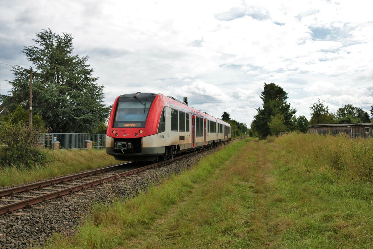 VIAS Odenwaldbahn Alstom Lint54 VT203 am 16.08.21 in Seligenstadt