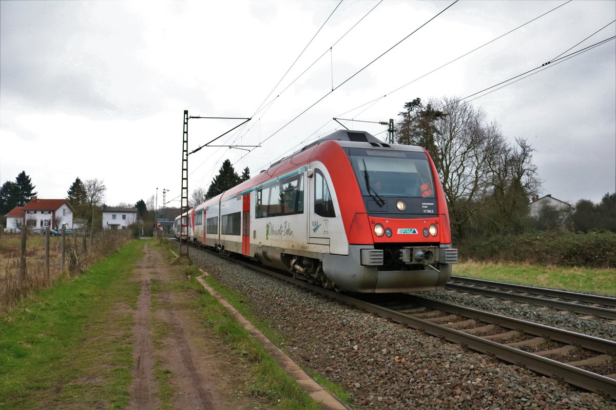 VIAS/Odenwaldbahn Bombardier Itino VT09+VTxxx (BR 615) am 10.02.18 bei Hanau West. Normalerweise Fahren diese Züge über Offenbach Südmainisch aber wegen einer Baustelle wurden Sie Nordmainisch umgeleitet