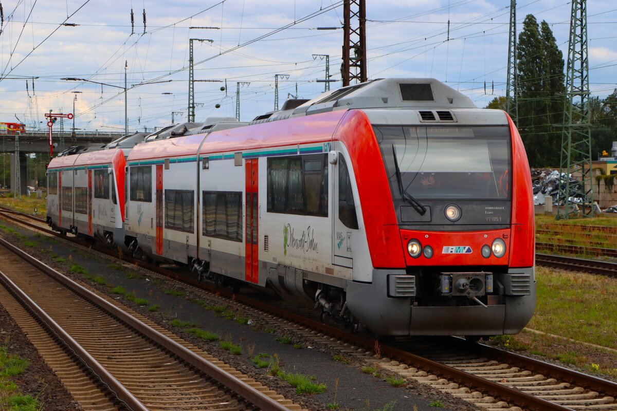 VIAS/Odenwaldbahn Bombardier Itino VT105 (615 105) am 29.08.26 in Hanau Hbf vom Bahnsteig aus fotografiert