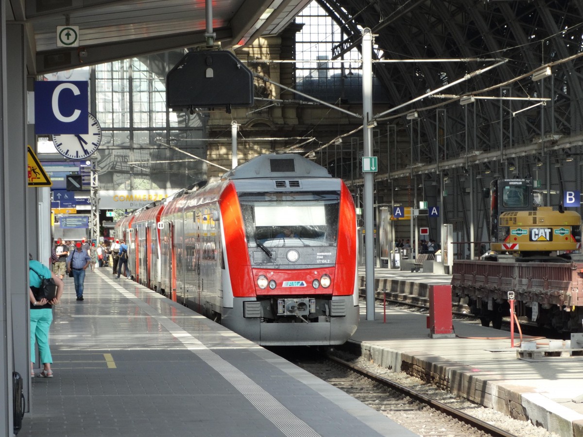 VIAS/Odenwaldbahn Itino VT 104 (BR 615) am 17.07.15 in Frankfurt am Main Hbf 