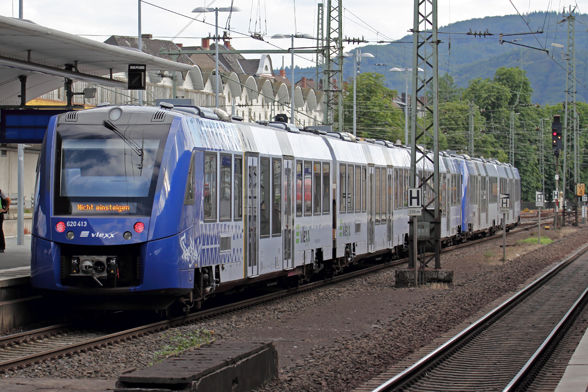 Vlexx 620 413 in Koblenz Hbf. 27.7.2016