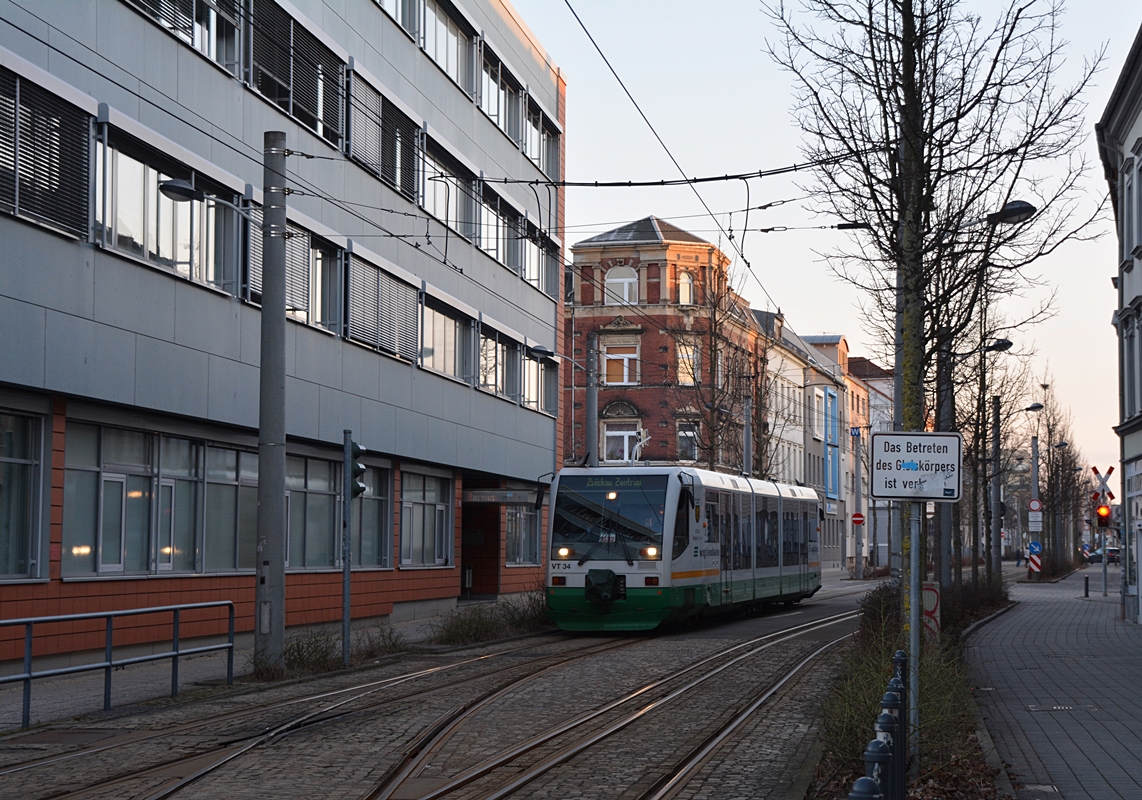 Vogtlandbahn RegioSprinter als RB 1 erreicht die Endstation Zwickau Zentrum. Die Aufnahme stammt vom 14.02.2018. 
