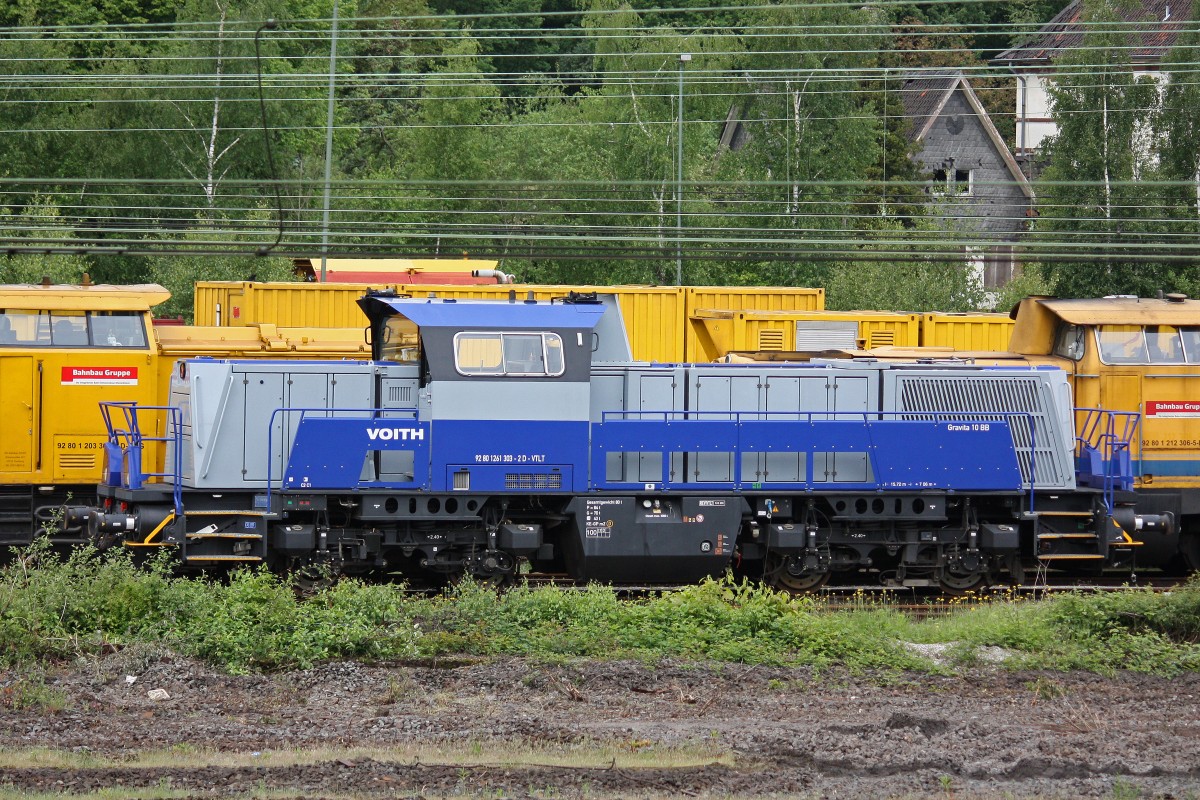 Voith 261 303 am 30.5.13 abgestellt bei der DBG/Bahnbaugruppe in Duisburg-Entenfang.