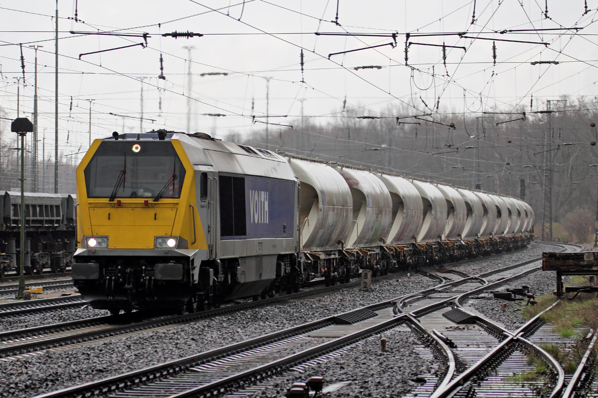 Voith 264 003-5 in Duisburg-Entenfang 5.4.2018