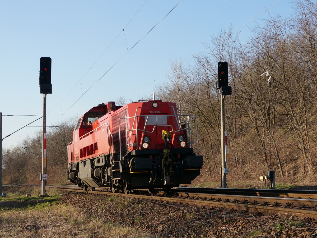 Voith Gravita 15L BB 265 008 solo in Richtung Naundorf; Coswig (Dresden), 19.03.2015

