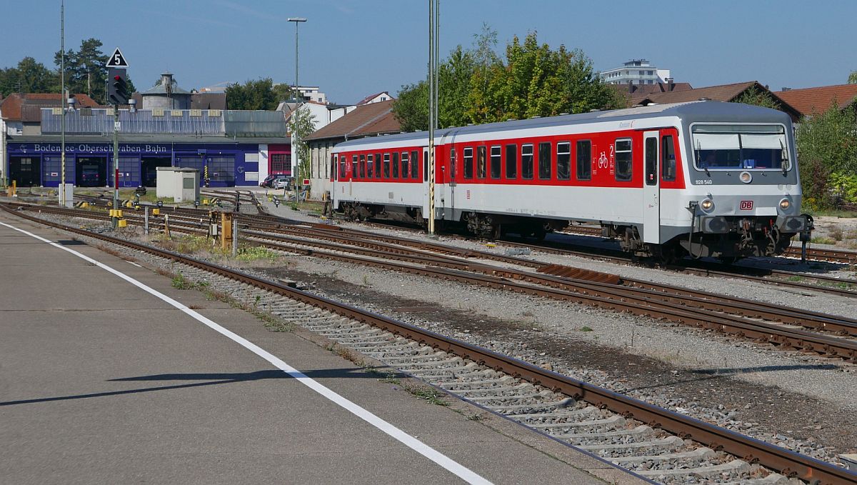 Von der Nordsee zu Gast am Bodensee. 928/628 540  Rantum  am 20.09.2018 im Friedrichshafener Stadtbahnhof.