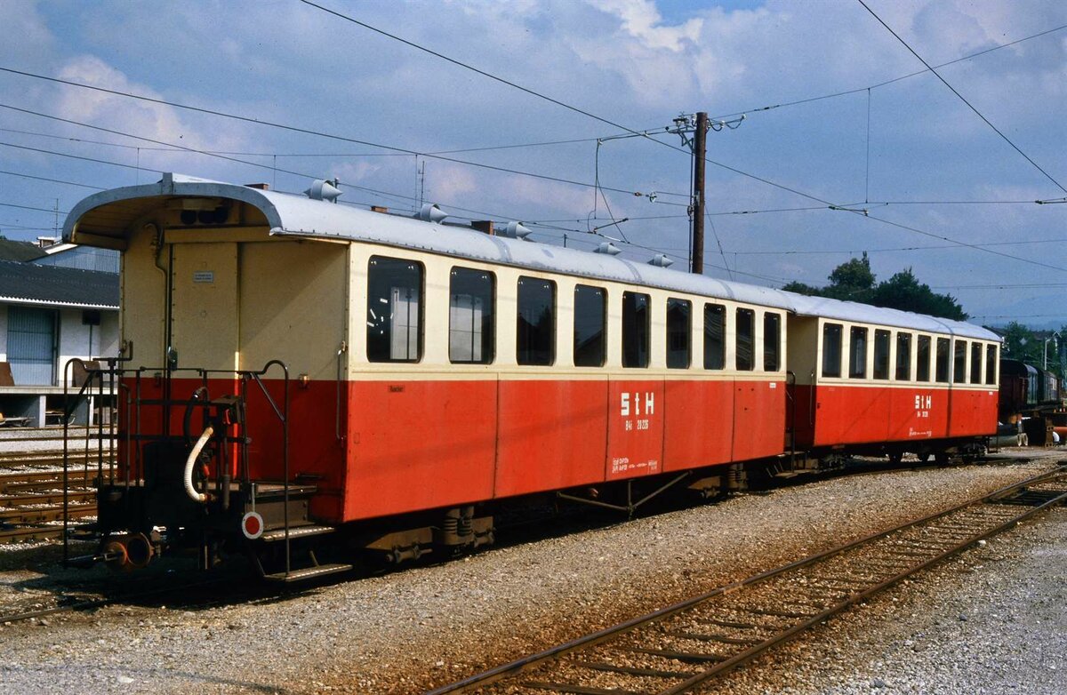 Vorchdorf Hauptwerkstätte, Lokalbahn Gmunden-Vorchdorf.  
Datum: 06.04.1986