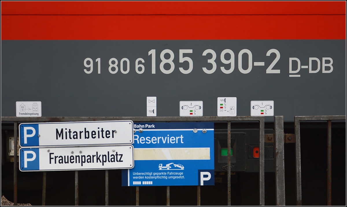 Vorurteile... Wegen der allgemeinen Gefahr etwas Falsches zu sagen, sage ich lieber nix... Singen, Dezember 2014.