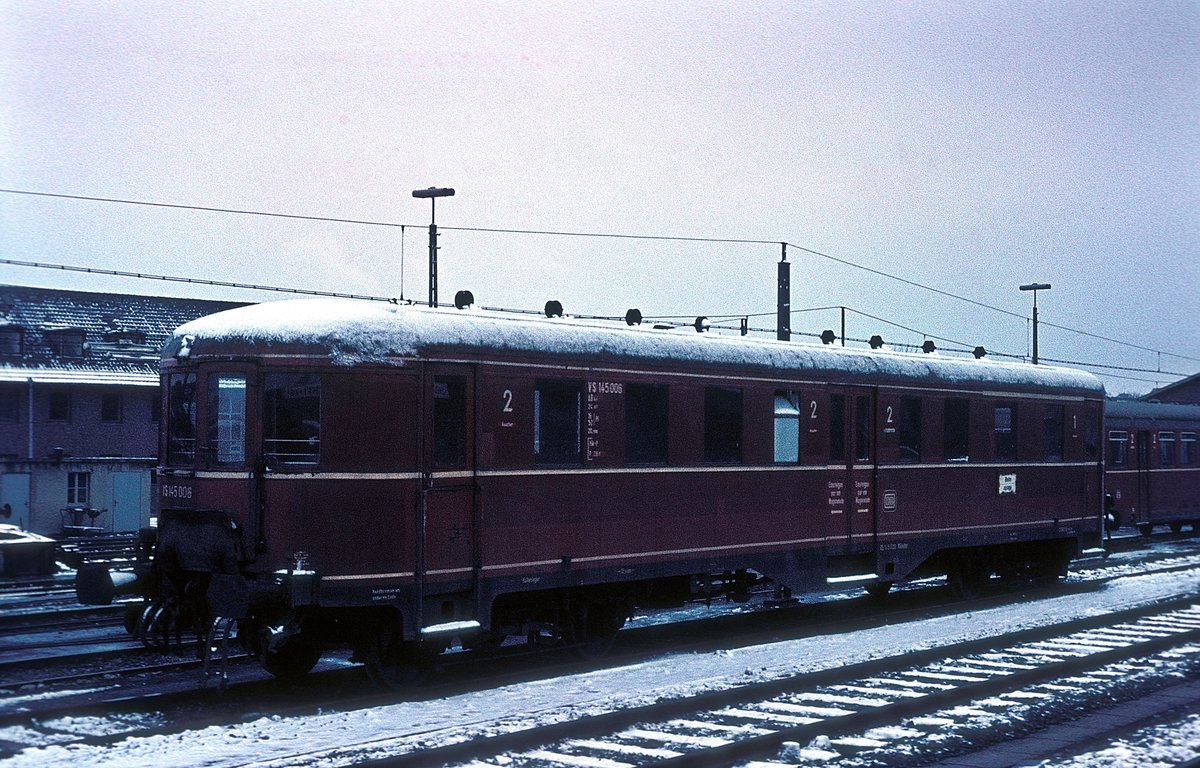 VS 145 006  Rheine  02. 1968 Steuerwagen zu VT 137