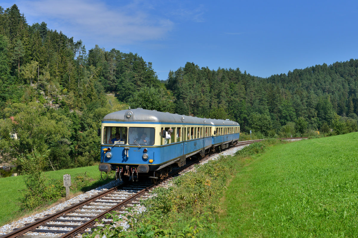 VS 28 + VT 07 bei einer Sonderfahrt am 28.08.2016 bei Schnitzmühle. 