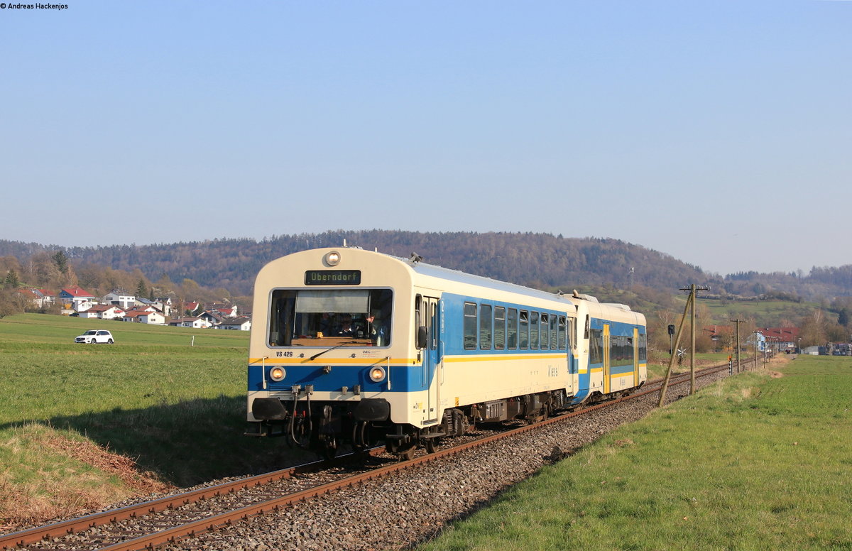 VS 426 und VT 441 als WEG 3152 (Schorndorf-Rudersberg-Oberndorf) bei Michelau 2.4.20