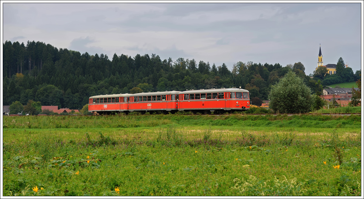 VT 10.02 als SPZ 8646 von Köflach nach Lieboch am 30.8.2014 in St. Johann aufgenommen.
